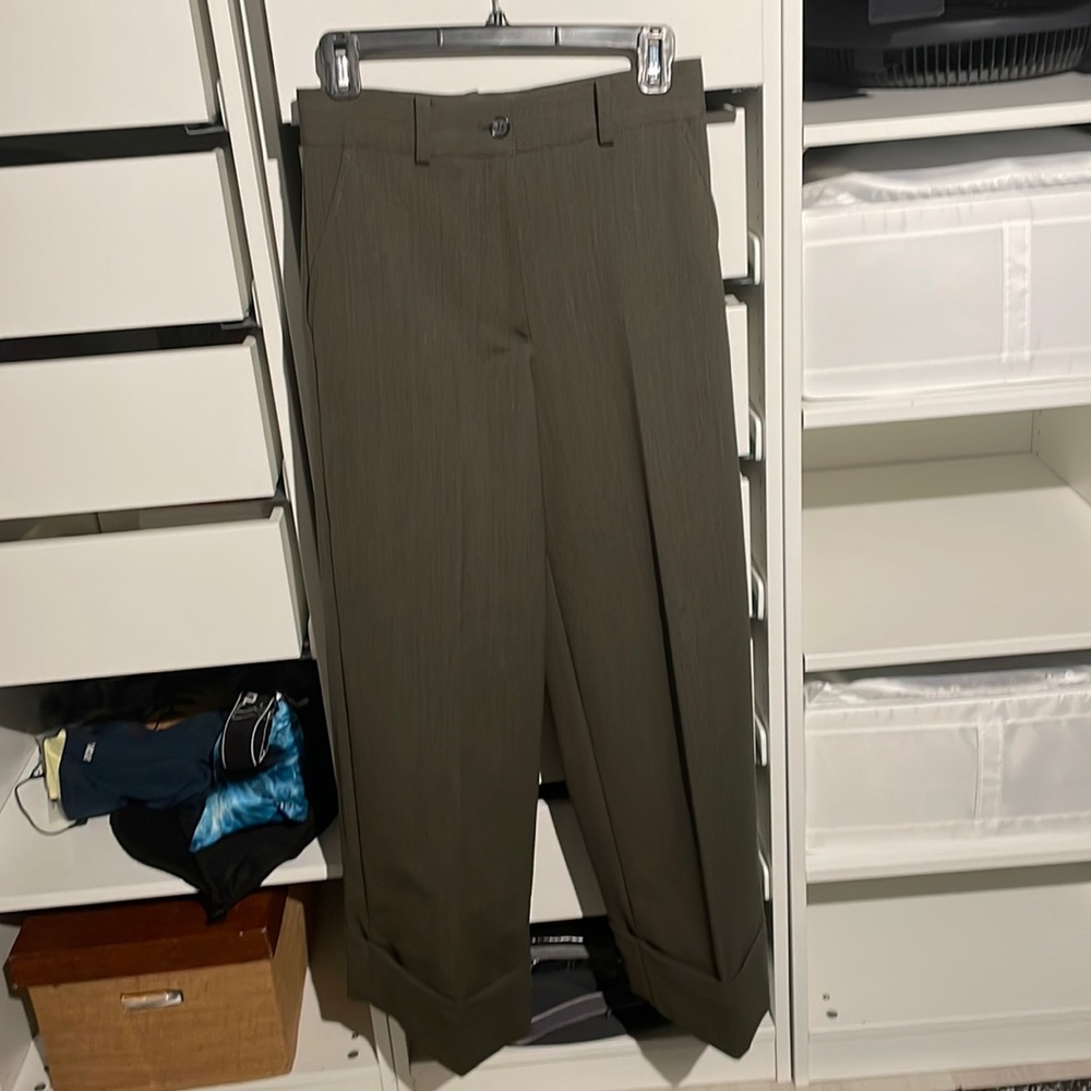 Cos US 2 wide leg short trouser . Olive